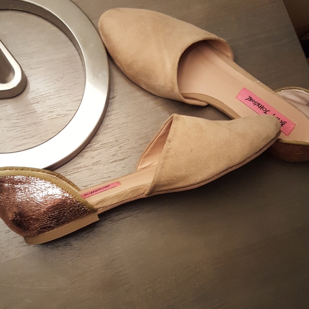 Betsey Johnson Flats Size 7